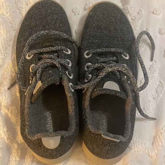 Allbirds Women's Wool Runners - Picture 8 of 12